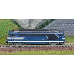 REE Modeles NW323 Locomotive diesel BB 67009, livrée bleue à plaques, dépôt Nevers Ree Modeles NW-323 - 2