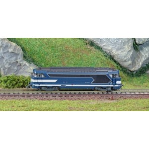 REE Modeles NW322S Locomotive diesel BB 67037, livrée bleue à plaques, dépôt Nîmes, digitale sonore Ree Modeles NW-322.S - 2