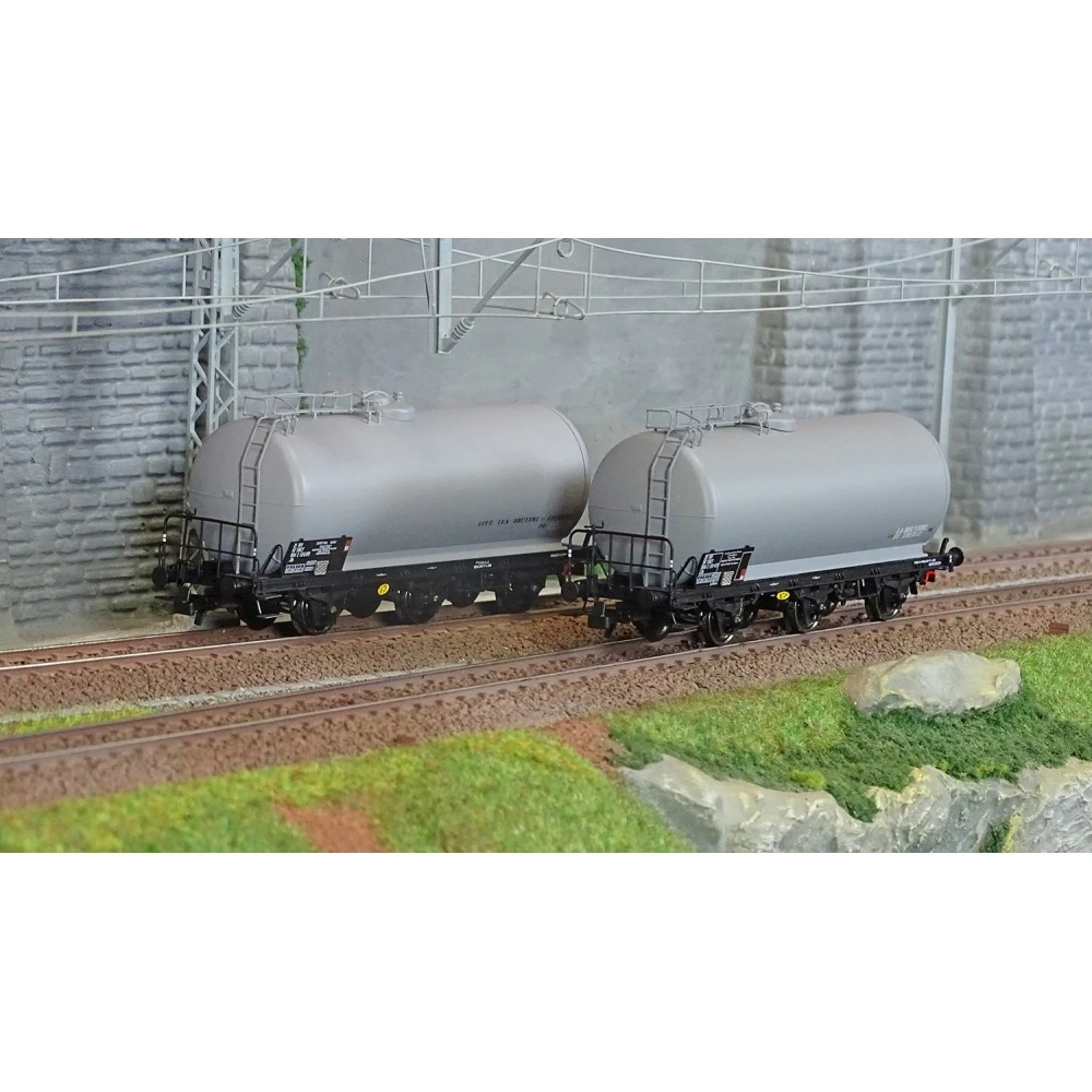 Jouef HJ6248 Set de 2 wagons citernes à 3 essieux, Europ Rail S.G.M.F. / Bruyere et Eberlet, SNCF Jouef HJ6248 - 1 Jouef HJ6248 Set de 2 wagons citernes à 3 essieux, Europ Rail S.G.M.F. / Bruyere et Eberlet, SNCF Jouef HJ6248 - 1