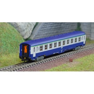 Arnold HN4447 Voiture couchettes DEV AO, B10c10, livrée bleue/grise, logo encadré, SNCF, échelle N Arnold HN4447 - 1
