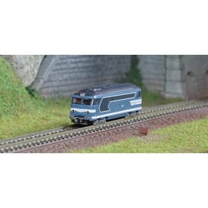 Azar L01-BL3D Locomotive diesel BB 67411, SNCF, livrée bleue, logo nouille, digitale, échelle Z AZAR Models AZAR_L01-BL3D - 1