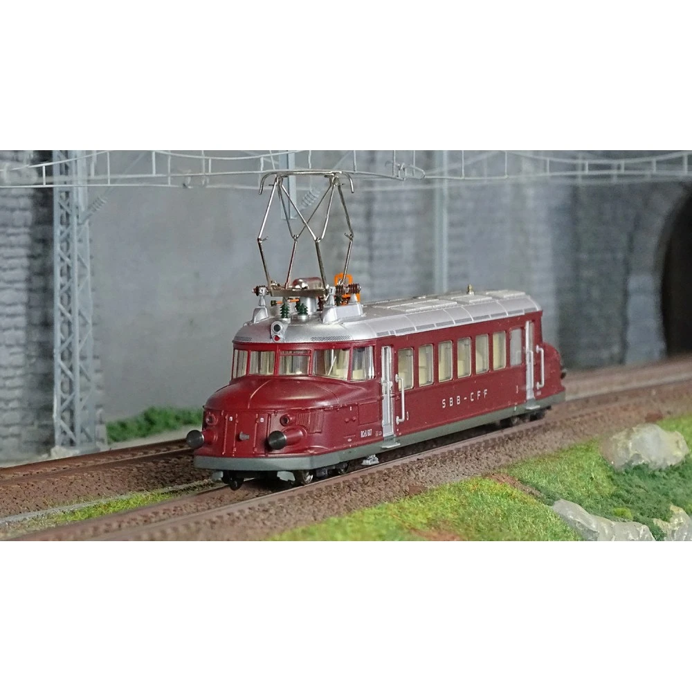 Trix 25860 Autorail électrique rapide série RCe 2/4 607 Roter Pfeil, AG, digitale sonore Trix Trix_25860 - 1 Trix 25860 Autorail électrique rapide série RCe 2/4 607 Roter Pfeil, AG, digitale sonore Trix Trix_25860 - 1