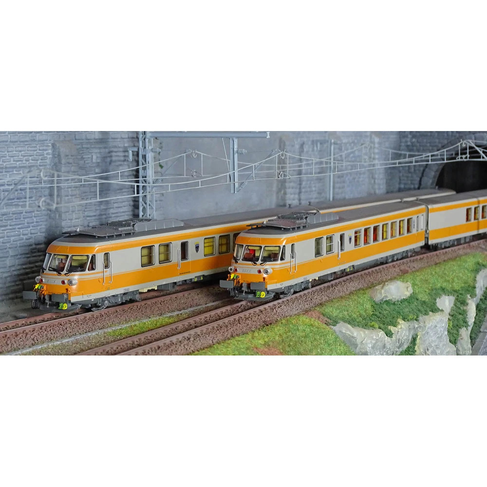 EPM E.22.15.04S Coffret rame complète RTG N°37, gris Béton 804 et Chamois 432, blason Tours, Caen, sonore EPM, Euro Passion Mode EPM E.22.15.04S Coffret rame complète RTG N°37, gris Béton 804 et Chamois 432, blason Tours, Caen, sonore EPM, Euro Passion Mode