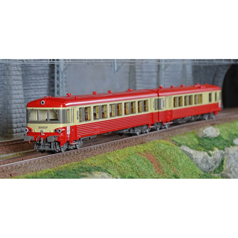 LS Models 10064S Autorail EAD X4691 - XR8688, rouge crème, décoration 1976, Lyon-Vaise, digital sonore Ls models Lsm_10064S - 1 LS Models 10064S Autorail EAD X4691 - XR8688, rouge crème, décoration 1976, Lyon-Vaise, digital sonore Ls models Lsm_10064S - 1