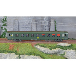 Ree Modeles VB406 Voiture voyageurs DEV AO Couchettes, SNCF, B9c9, Vert 301, logo encadré, ep.IV Ree Modeles VB-406 - 2