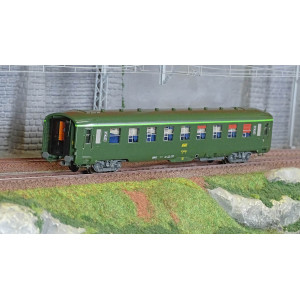 Ree Modeles VB407 Voiture voyageurs DEV AO Couchettes, SNCF, B9c9, Vert 301, logo encadré, cartouche Corail, ep.IV-V Ree Modeles