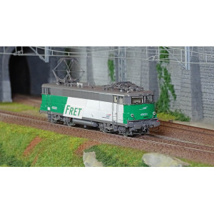 Ree Modeles MB198 Locomotive électrique BB 9201, "FRET", Tours-ST-Pierre Ree Modeles MB-198 - 3