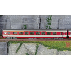 Jouef HJ4191 Set de 3 voitures voyageurs Grand Confort TEE Le Kléber, SNCF, A8u / A8tu / Vru, éclairées Jouef HJ4191 - 3