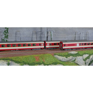 Jouef HJ4192 Set de 3 voitures voyageurs Grand Confort TEE Le Kléber, SNCF, A8u / A8tu / A4Dtux, éclairées Jouef HJ4192 - 1