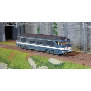 Ree Modeles CC70002.S Locomotive diesel CC 70002, Livrée d'origine, plaques en relief, dépôt CHALINDREY, digital sonore Ree Mode