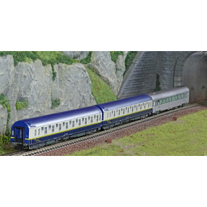 Arnold HN4474 Set de 3 voitures voyageurs "Train Expo", SNCF, 1 voiture-bar et 2 voitures-lits, échelle N Arnold HN4474 - 1