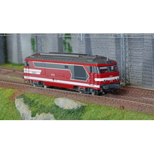 Jouef HJ2464S Locomotive diesel BB 67613, SNCF, livrée rouge Capitole, digitale sonore Jouef HJ2464S - 3