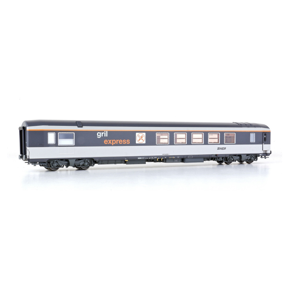LS Models 40146 Voiture restaurant Gril Express, livrée corail, logo nouille, SNCF, éclairée Ls models LSM_40146 - 1 LS Models 40146 Voiture restaurant Gril Express, livrée corail, logo nouille, SNCF, éclairée Ls models LSM_40146 - 1