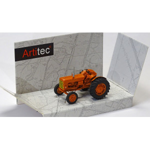 REE Modeles BA005 Tracteur Someca SOM40 orange avec roues 28' Ree Modeles BA005 - 2