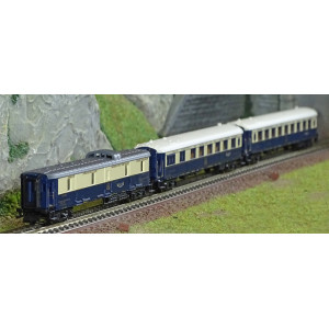 Arnold HN4489 Set de 3 voitures voyageurs "Etoile du Nord", CIWL, DD3 / VPC Flèche d'Or / VP Étoile du Nord, échelle N Arnold HN