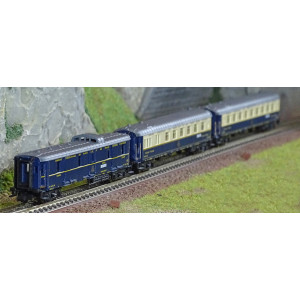 Arnold HN4491 Set de 3 voitures voyageurs "Edelweiss Pullman Express", CIWL, DD3/VPC Flèche d'Or/VP Étoile du Nord, échelle N Ar