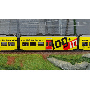 LS Models 17201DCS Autorail électrique 3 éléments RABE 525 Nina, BLS, jaune, Login, digital sonore Ls models Lsm_17201DCS - 3