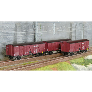 Ree modeles WB907 Set de 3 wagons TP Couvert pour Primeurs, 4 portes, PLM, ep.II Ree Modeles WB-907 - 1