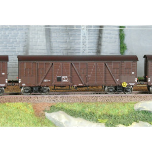 Ree Modeles WB910 Set de 3 wagons TP Couvert pour Primeurs, 4 portes, SNCF, ep.IIIa Ree Modeles WB-910 - 4