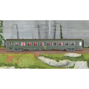 Models Word 40016 Voiture USI courte, SNCF, B10t U60, vert, marquage UIC, logo encadré jaune Models World MW_40016 - 2