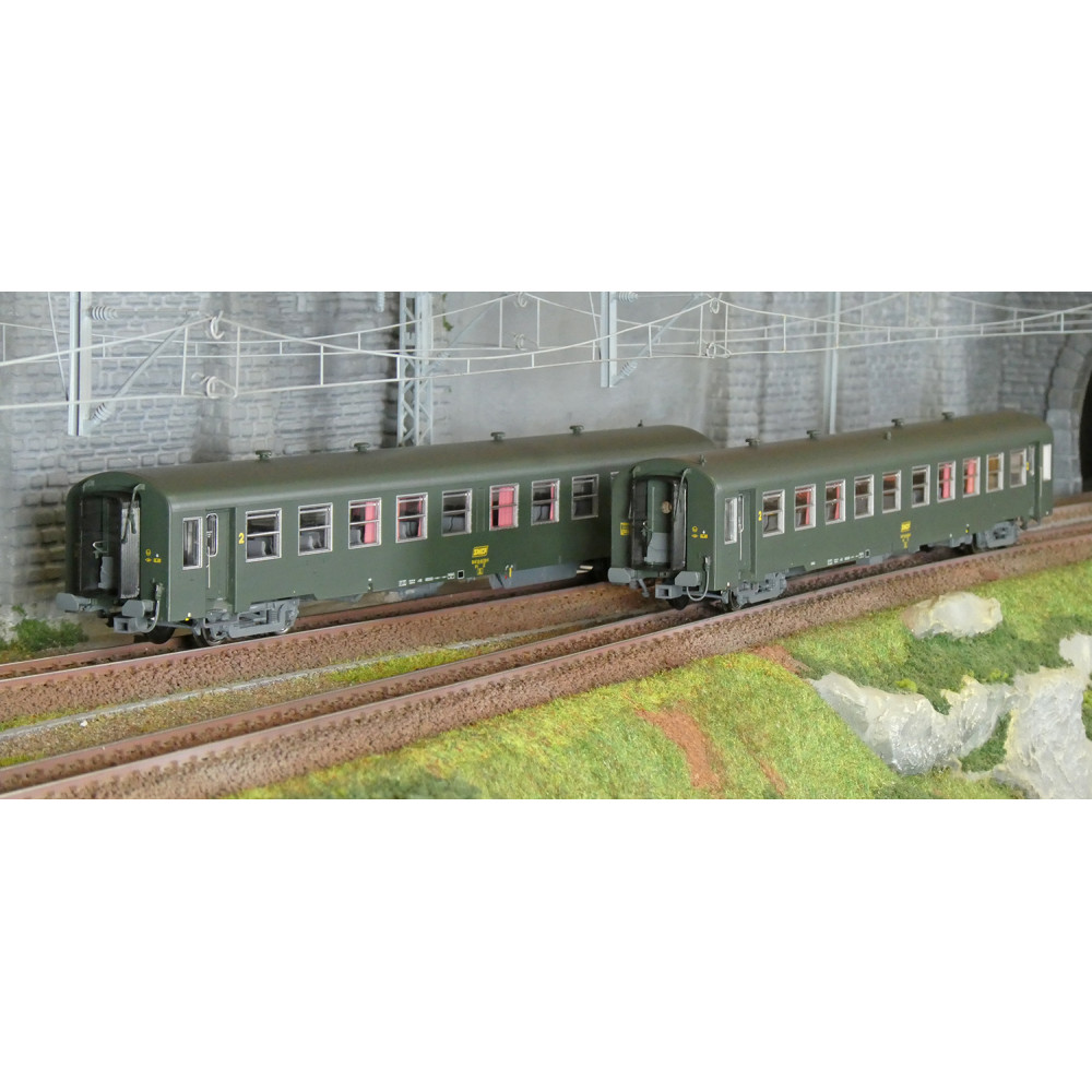 Models Word 40022 Set de 2 voitures USI courte, SNCF, B10t U60, vert, marquage UIC, logo encadré jaune Models World MW_40022 - 1