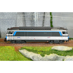 Ree Modeles MB240.S Locomotive diesel BB 67424, Livrée Isabelle, SNCF, dépôt Bordeaux, digital sonore, fumée Ree Modeles MB-240.