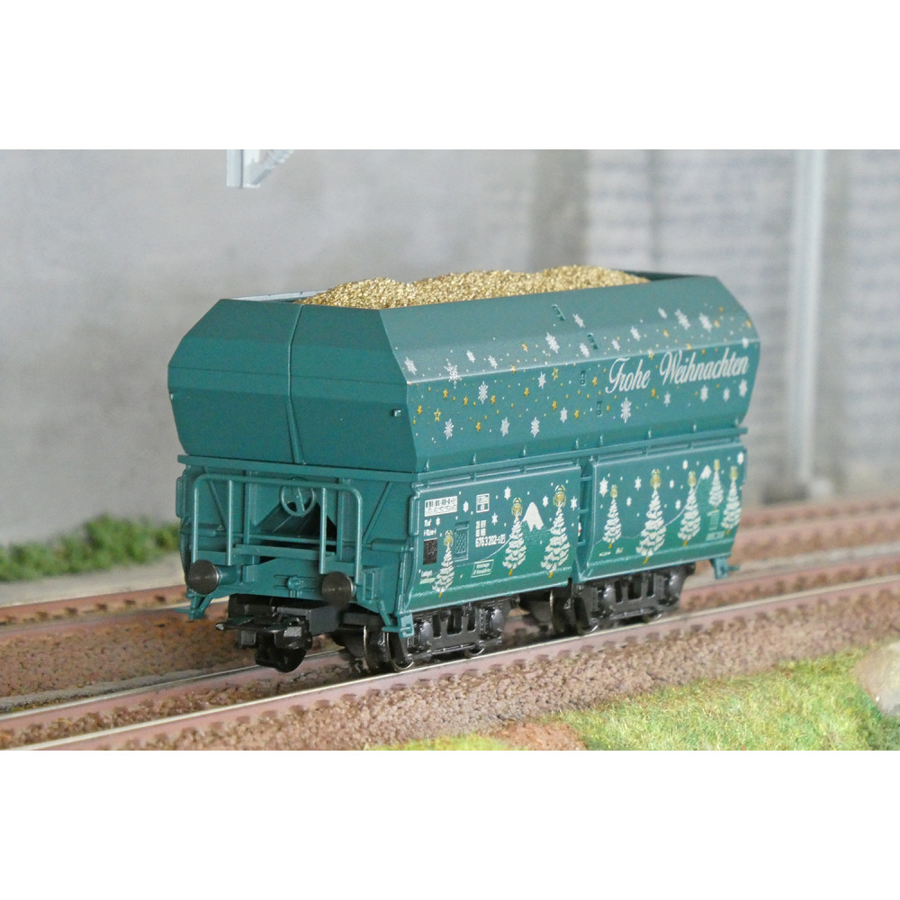 Marklin 48425 Wagon trémie de noël 2025, chargé de "pépites d'or" Marklin Marklin_48425 - 1 Marklin 48425 Wagon trémie de noël 2025, chargé de "pépites d'or" Marklin Marklin_48425 - 1