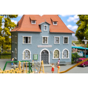Faller 190087 Maquette, Coffret promotionnel Rentrée scolaire Faller FALLER_190087 - 2 Faller 190087 Maquette, Coffret promotionnel Rentrée scolaire Faller FALLER_190087 - 2