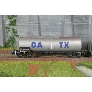 Rivarossi HR6667 Set de 2 wagons citernes à bogies, gris clair, grand logo GATX Rivarossi HR6667 - 3 Rivarossi HR6667 Set de 2 wagons citernes à bogies, gris clair, grand logo GATX Rivarossi HR6667 - 3