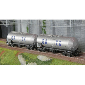 Rivarossi HR6667 Set de 2 wagons citernes à bogies, gris clair, grand logo GATX Rivarossi HR6667 - 5 Rivarossi HR6667 Set de 2 wagons citernes à bogies, gris clair, grand logo GATX Rivarossi HR6667 - 5