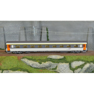 Piko 97140 Voiture voyageurs Corail, 1ère classe, logo casquette, SNCF Piko Piko_97140 - 2