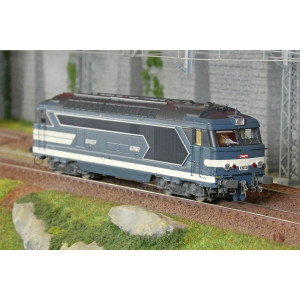 Ree Modeles MB249.S Locomotive diesel BB 67561, Logo Nouille, SNCF, dépôt Marseille, digital sonore, fumée Ree Modeles MB-249.S 