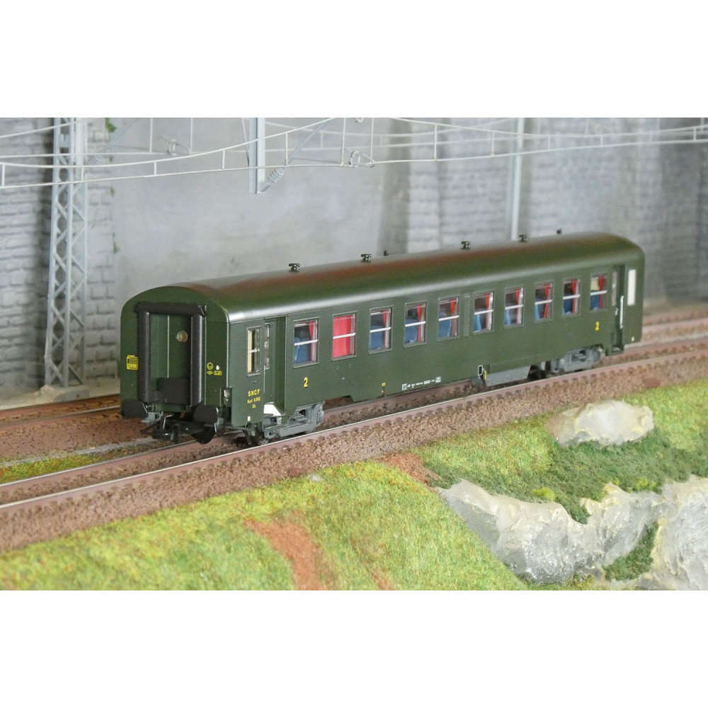 R37 HO42507 Voiture voyageurs USI, Bmyfi 8.3102, bogies Y16, chauffage autonome Avialex, Batignolle Rail 37 - R37 R37_HO42507 - 