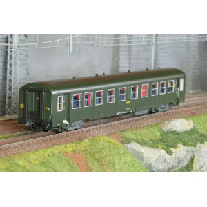 R37 HO42514B Voiture voyageurs USI, B10t, bogies Y24, chauffage autonome Avialex, Toulouse, éclairée Rail 37 - R37 R37_HO42514B 