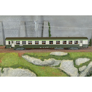 R37 HO42516 Voiture voyageurs USI, B10t, bogies Y24, Chambéry, éclairée Rail 37 - R37 R37_HO42516 - 2