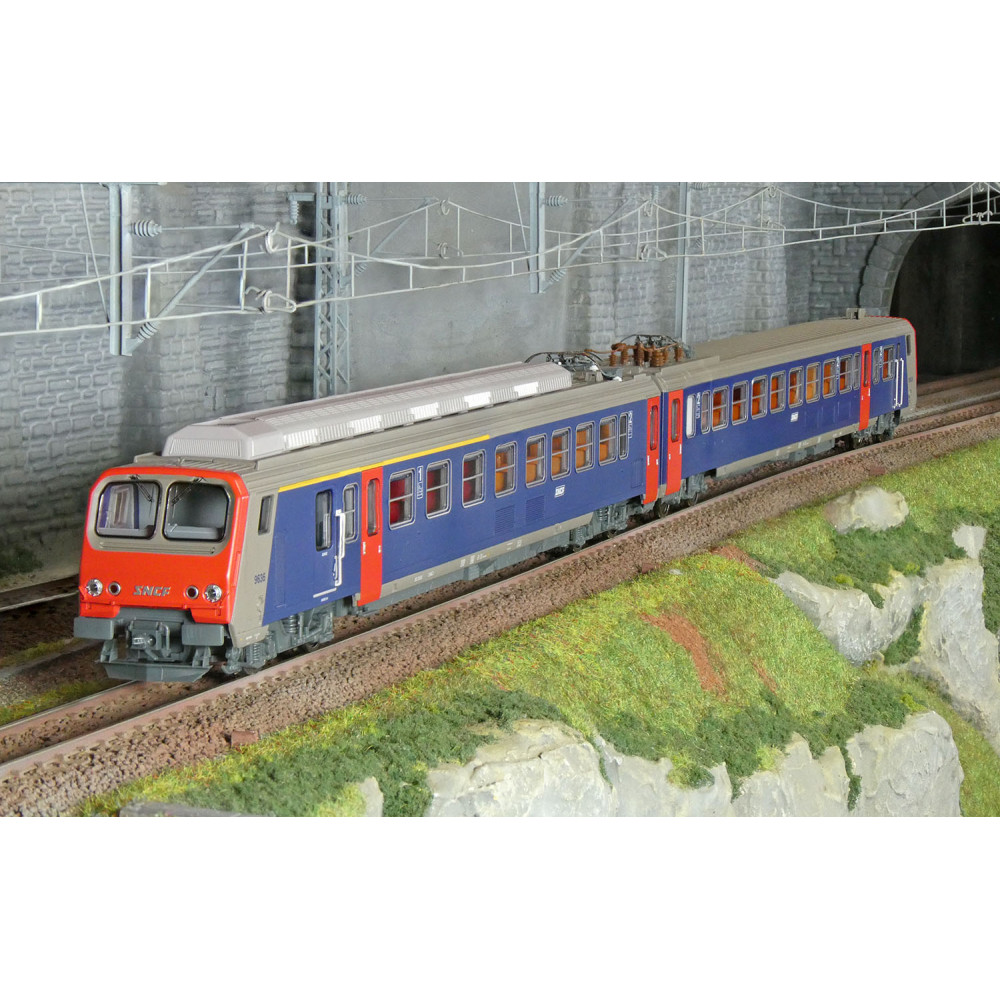 Piko 96533 Autorail électrique SNCF, Z2 Z 9600, livrée origine, logo casquette, digital sonore Piko Piko_96533 - 1