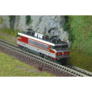 Arnold HN2649 Locomotive électrique CC 21003, livrée argent, N 1/160 Arnold HN2649 - 3
