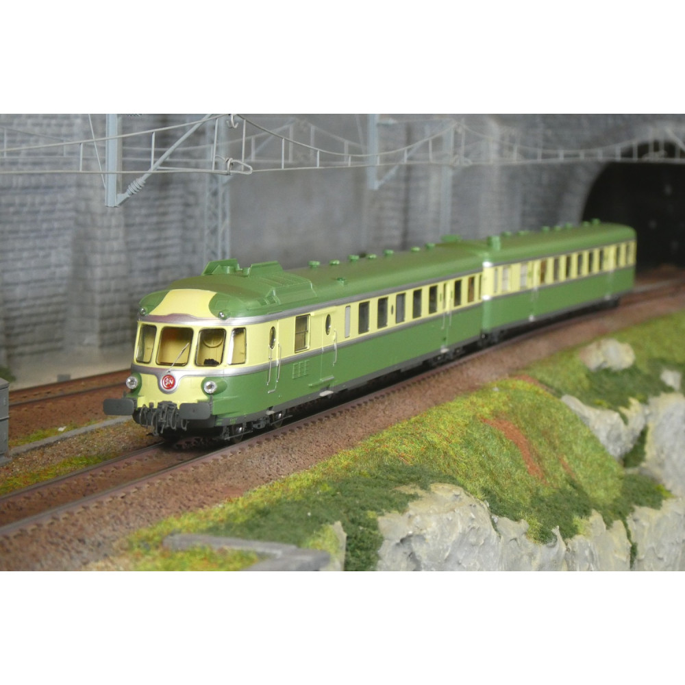 Ree Modeles MB259 Autorail RGP 1 X 2728, vert, avec cuisine, SNCF, NOISY Ree Modeles MB-259 - 1