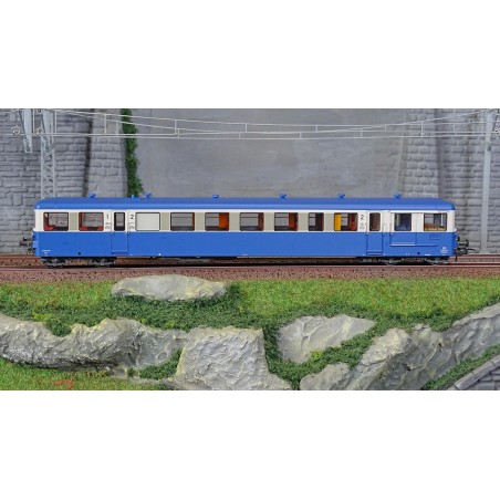 Voiture postale ambulant OCEM 21.6m - Ree Modeles VB086 - PAz brun PTT, toit gris, châssis gris