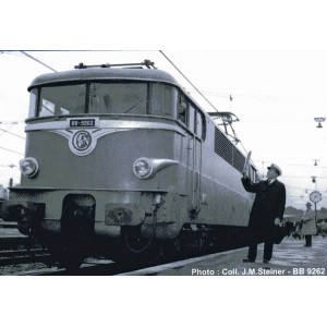 Ree Modeles MB081.S Locomotive électrique BB 9267, origine verte Sud-Est, dépôt Lyon-Mouche MISTRAL, sonore, panthos motorisés R