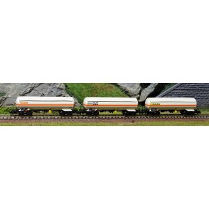 Arnold HN6387 Set de 3 wagons citerne à bogies, SNCF, Ermewa Sati / Millet / Simotra, échelle N Arnold HN6387 - 2