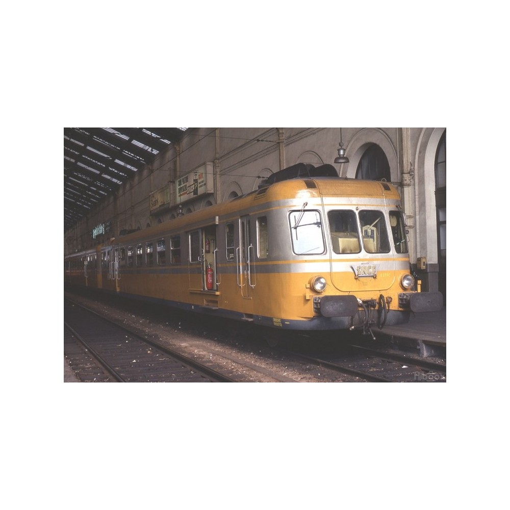 Jouef HJ2387S Autorail diesel X 2700 à 2 voitures, SNCF, livré orange - argent, digital sonore Jouef HJ2387S Autorail diesel X 2700 à 2 voitures, SNCF, livré orange - argent, digital sonore